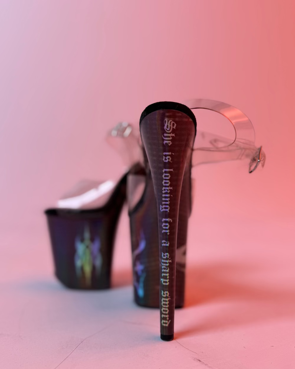 PoleMom x Mad Gamer SKINS  Limited Collab Drop